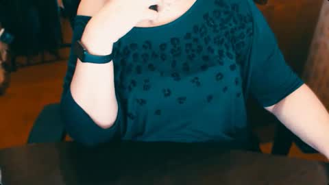 CharlotteXTasty online show from 24, 11, 2025