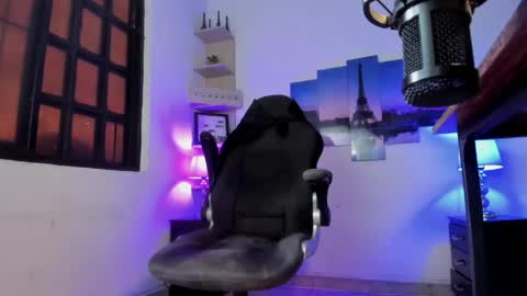 Snapshot of charly_85016 chatting on 29, 5, 2026 charly online show from 29, 5, 2026