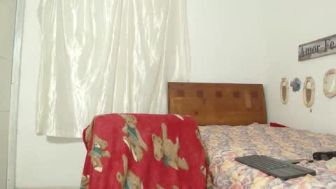   online show from 14, 9, 2025