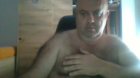 Snapshot of charlypalgar chatting on 8, 10, 2025 charly online show from 8, 10, 2025