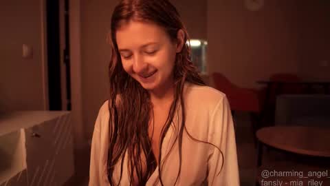 Marseline Chaturbelle online show from 28, 11, 2025