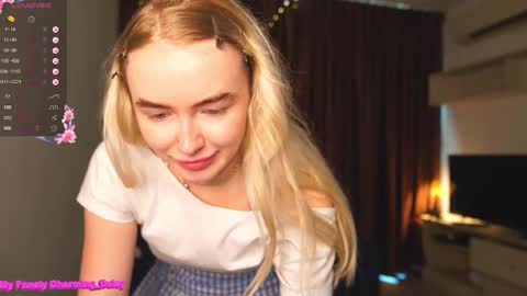 Snapshot of charming_daisy chatting on 27, 2, 2025 my fansly Charming daisy My Wishlist for new toys online show from 27, 2, 2025