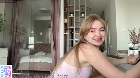 Snapshot of charming_daisy chatting on 1, 10, 2025 my fansly Charming daisy My Wishlist for new toys online show from 1, 10, 2025