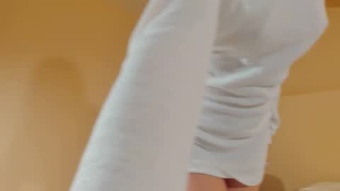 Snapshot of charmingkatie chatting on 15, 9, 2025 katie online show from 15, 9, 2025