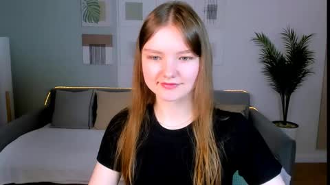 Snapshot of charminglookeva chatting on 23, 5, 2026 Im Eva online show from 23, 5, 2026