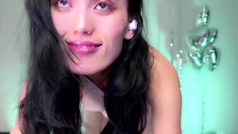 Snapshot of chasmic chatting on 11, 12, 2024 JASMINE   usually going live about 2 am UTC  online show from 11, 12, 2024