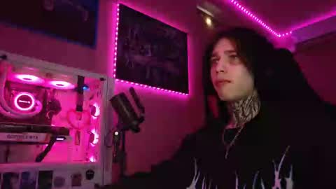 Snapshot of chasxr chatting on 11, 3, 2025 Ryan online show from 11, 3, 2025