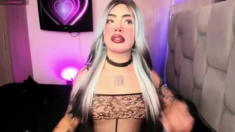 Sophie  online show from 11, 1, 2026