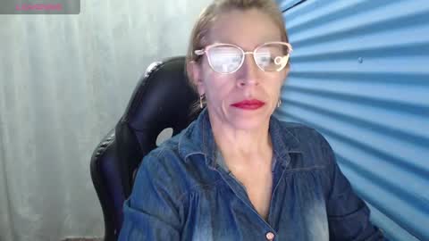 CHAYLA VICTORIA RUIZ  online show from 26, 3, 2026