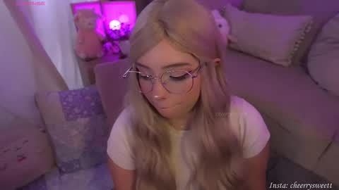 Baby Cherry online show from 31, 1, 2026