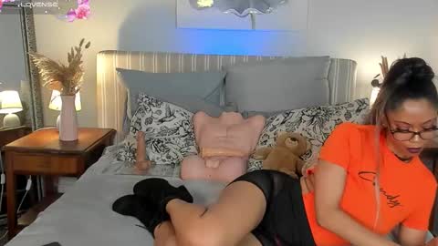 Chelseaquinn online show from 9, 2, 2026