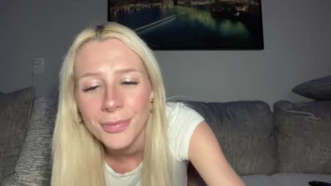 chelsearulebender online show from 2, 4, 2026