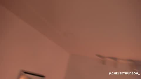 chelsey_hudson online show from 16, 2, 2026