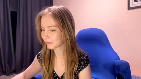 Snapshot of chelsieliebler chatting on 13, 6, 2026 Sofi online show from 13, 6, 2026