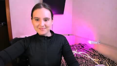 Snapshot of chelsyluxex chatting on 3, 8, 2026 Chelsy Luxe online show from 3, 8, 2026