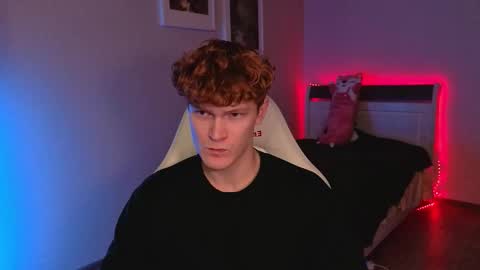 LUCASRYANPVT IS OPEN online show from 17, 11, 2025