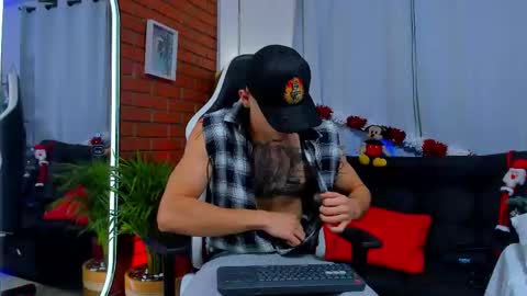 Snapshot of chepe_fit chatting on 30, 11, 2025 chepe vause online show from 30, 11, 2025