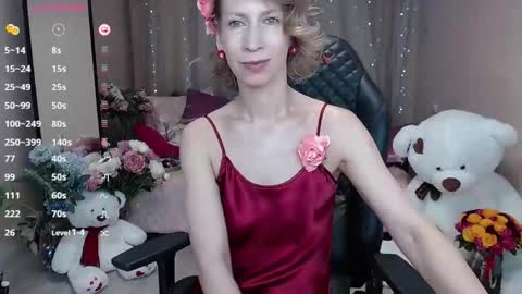 Snapshot of cherishsia chatting on 16, 9, 2025 Adriana online show from 16, 9, 2025