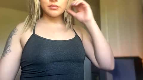 cherrieamaretto online show from 16, 1, 2026