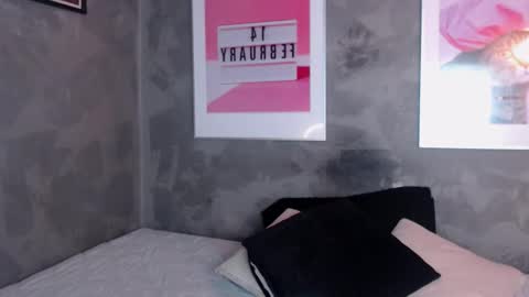 cherry_bloomn online show from 10, 3, 2026