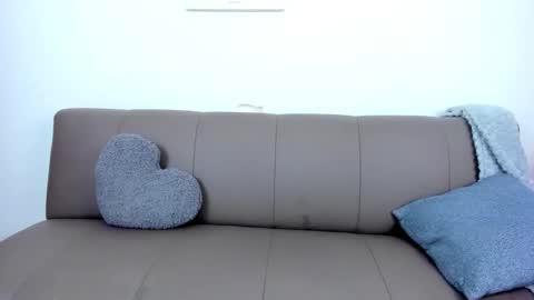 cherry_blossom77 online show from 19, 12, 2025