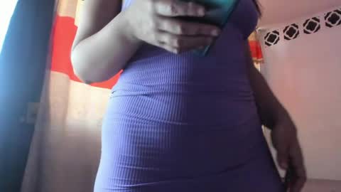 Snapshot of cherry_chocolate chatting on 27, 4, 2026 hot cherry and tasty chocolate online show from 27, 4, 2026