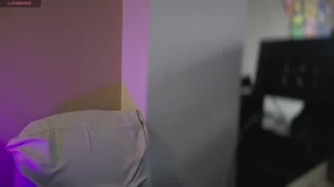 Snapshot of cherry_copper chatting on 2, 2, 2026 cherryl online show from 2, 2, 2026