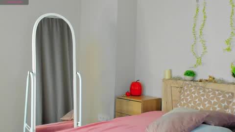 cherry_pr1ce online show from 9, 4, 2026