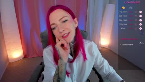 Snapshot of cherry_roxy chatting on 31, 1, 2025 Roxy online show from 31, 1, 2025