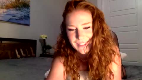 Snapshot of cherry_sinn chatting on 29, 4, 2026 cherry sin online show from 29, 4, 2026