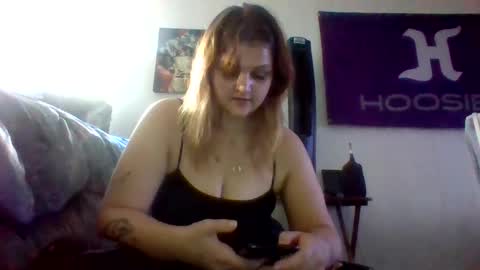 Snapshot of cherrybomb454 chatting on 7, 10, 2025 cherrybomb454 online show from 7, 10, 2025