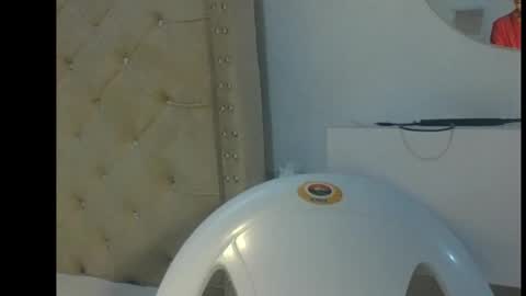 cherry online show from 23, 11, 2025