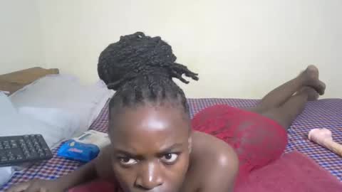 Snapshot of cherrye_bonny2 chatting on 4, 6, 2026 Cherry online show from 4, 6, 2026