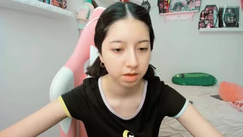 Snapshot of cherrymafer666 chatting on 12, 2, 2025 cherrycute666 online show from 12, 2, 2025