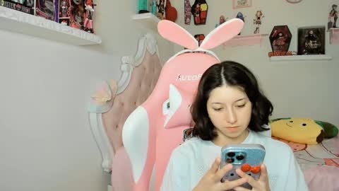 Snapshot of cherrymafer666 chatting on 22, 9, 2025 cherrycute666 online show from 22, 9, 2025