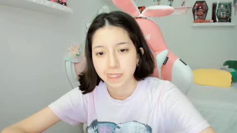 Snapshot of cherrymafer666 chatting on 4, 10, 2025 cherrycute666 online show from 4, 10, 2025