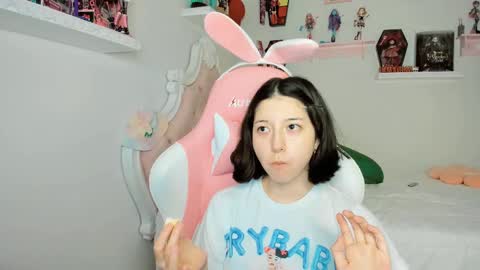 Snapshot of cherrymafer666 chatting on 6, 10, 2025 cherrycute666 online show from 6, 10, 2025