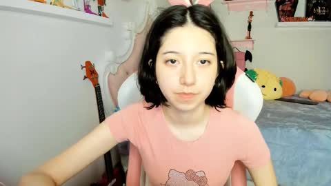 Snapshot of cherrymafer666 chatting on 14, 12, 2025 cherrycute666 online show from 14, 12, 2025