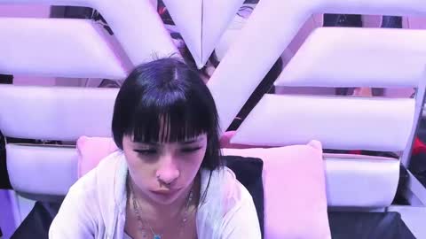 Snapshot of cherrysweetl_ chatting on 10, 6, 2026 cherrysweetl_ online show from 10, 6, 2026