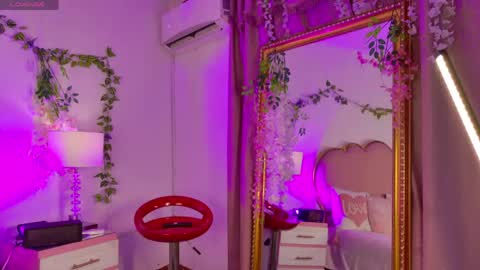 Snapshot of cherylandtoni chatting on 21, 5, 2026 CherylandToni online show from 21, 5, 2026