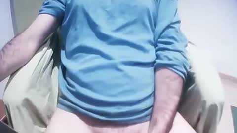 Snapshot of cheslongss chatting on 21, 12, 2024 Ches Long online show from 21, 12, 2024