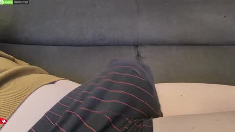 Snapshot of chezmonsieur_g chatting on 6, 3, 2026 Grey online show from 6, 3, 2026