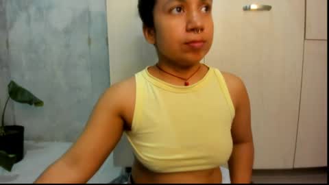 Snapshot of chiarafustox chatting on 12, 5, 2026 Chiara fustox online show from 12, 5, 2026