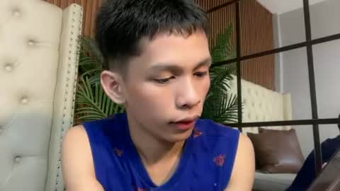 Snapshot of chick_renz chatting on 4, 7, 2026 chick_renz online show from 4, 7, 2026