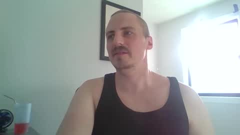 Snapshot of chillsfguy chatting on 18, 12, 2025 Chillsfguy online show from 18, 12, 2025