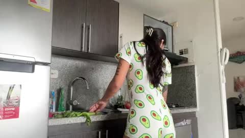 Snapshot of chillspace chatting on 5, 1, 2025 KAIA online show from 5, 1, 2025