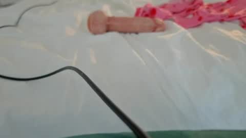 Snapshot of chillwithcamii chatting on 27, 6, 2026 yoursensualparadise online show from 27, 6, 2026