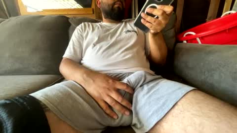 Snapshot of chivasclippers chatting on 31, 7, 2026 alejandro online show from 31, 7, 2026