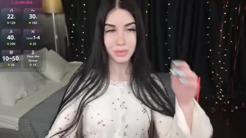 Chloe online show from 1, 3, 2026