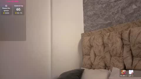 Snapshot of chloe_bluee_ chatting on 19, 6, 2026 chloe_bluee_ online show from 19, 6, 2026